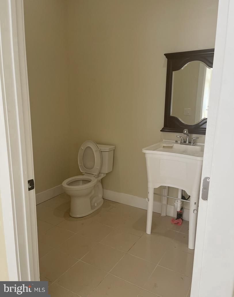 5047 BALTIMORE AVENUE 00