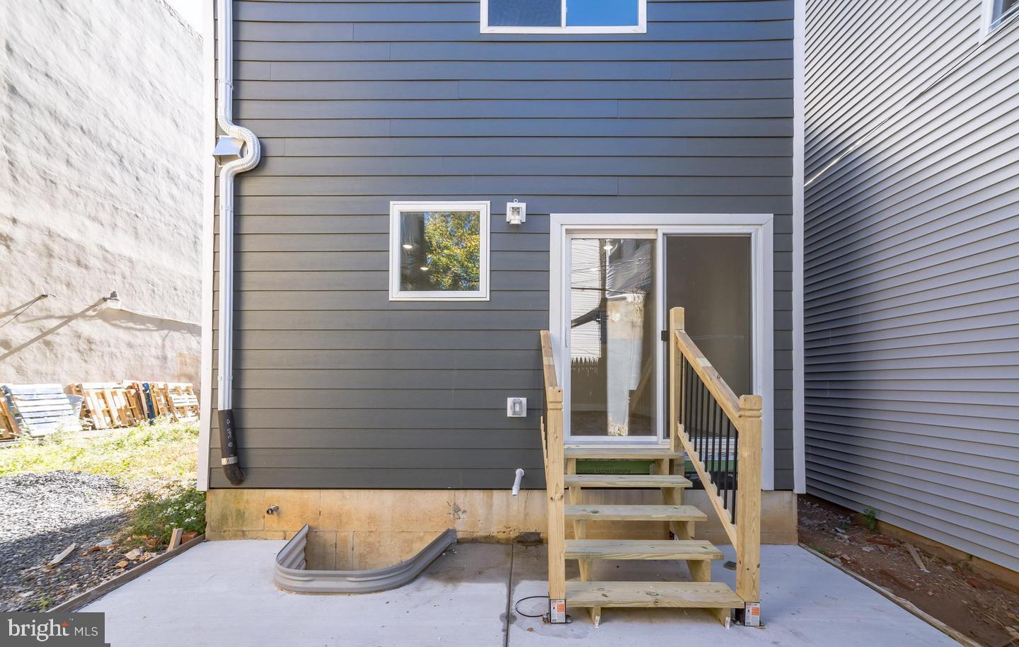 5047 BALTIMORE AVENUE 00