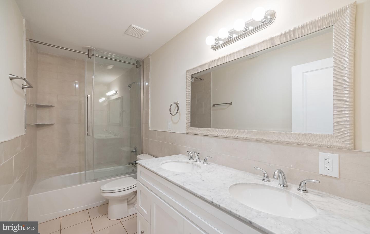 5047 BALTIMORE AVENUE 00