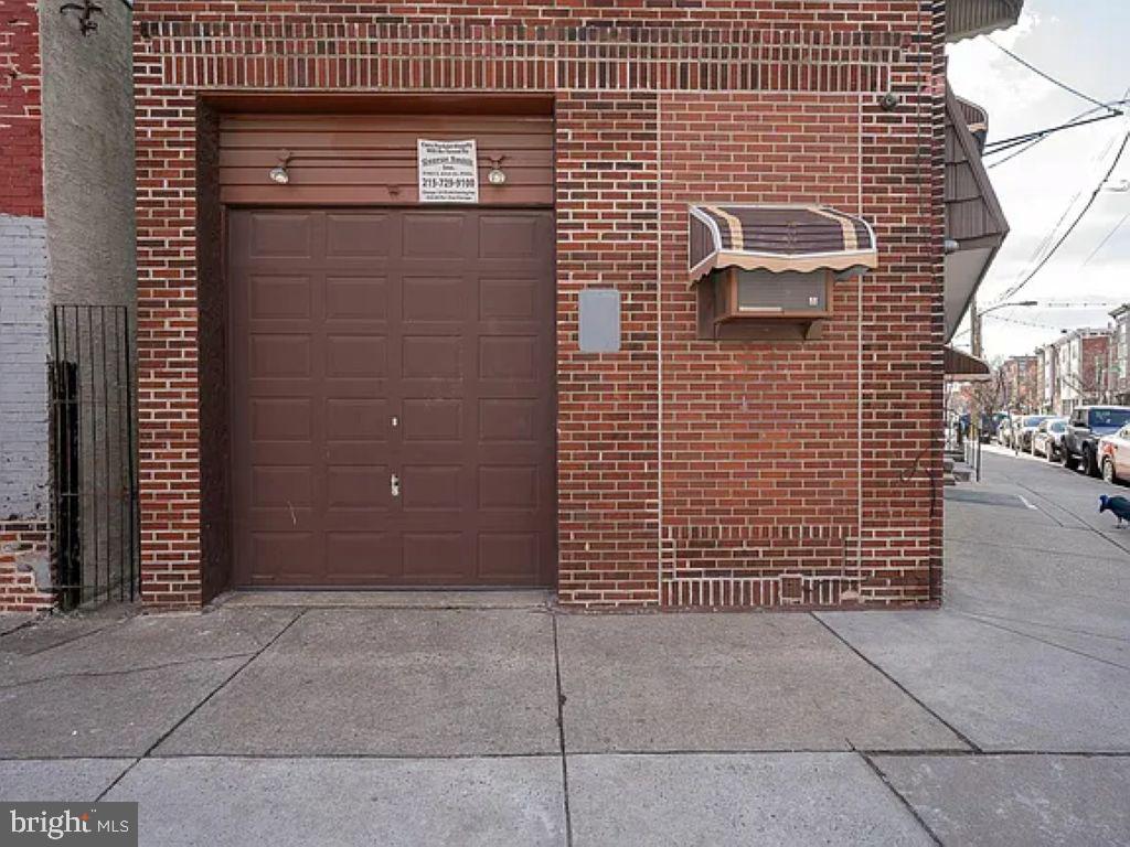 1515 E PASSYUNK AVENUE