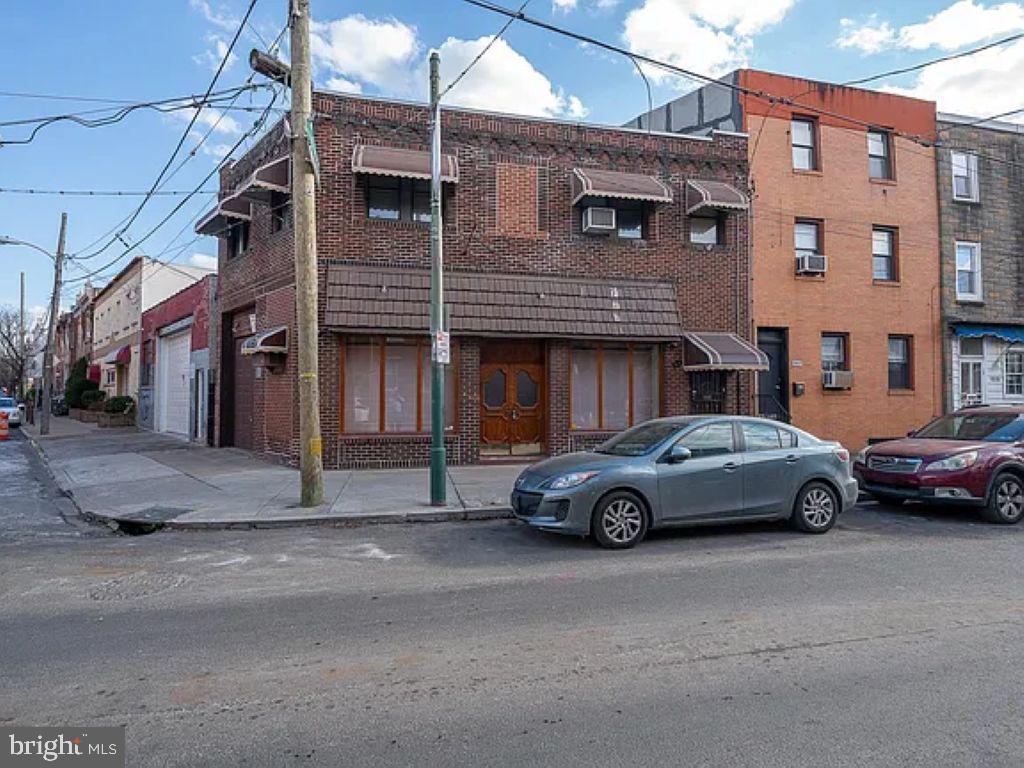 1515 E PASSYUNK AVENUE