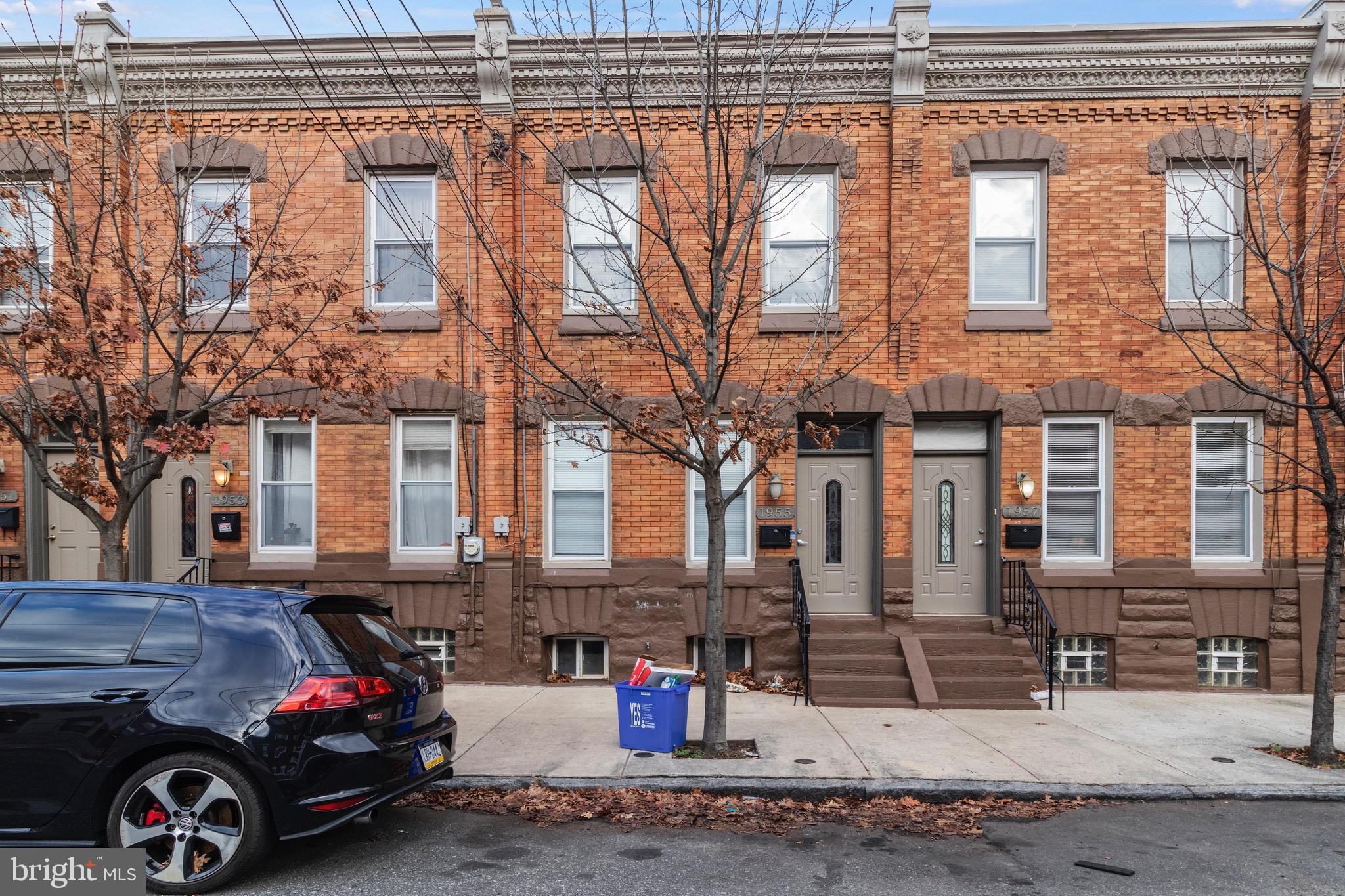 1930 E Stella St E STELLA STREET