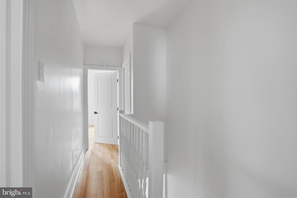 2437 HARLAN STREET