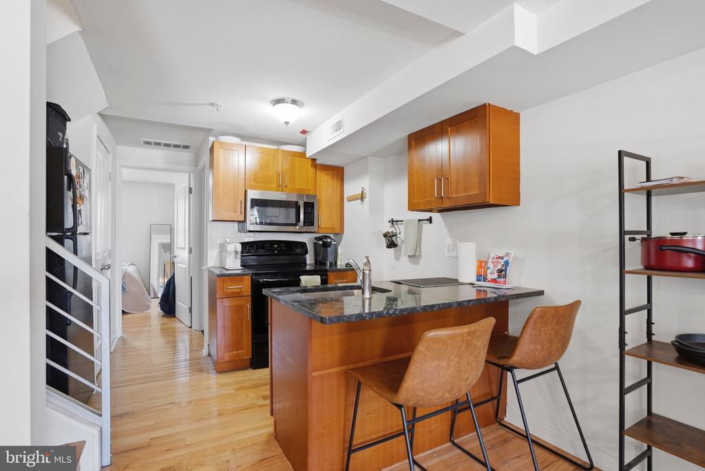 520 S 4TH STREET C