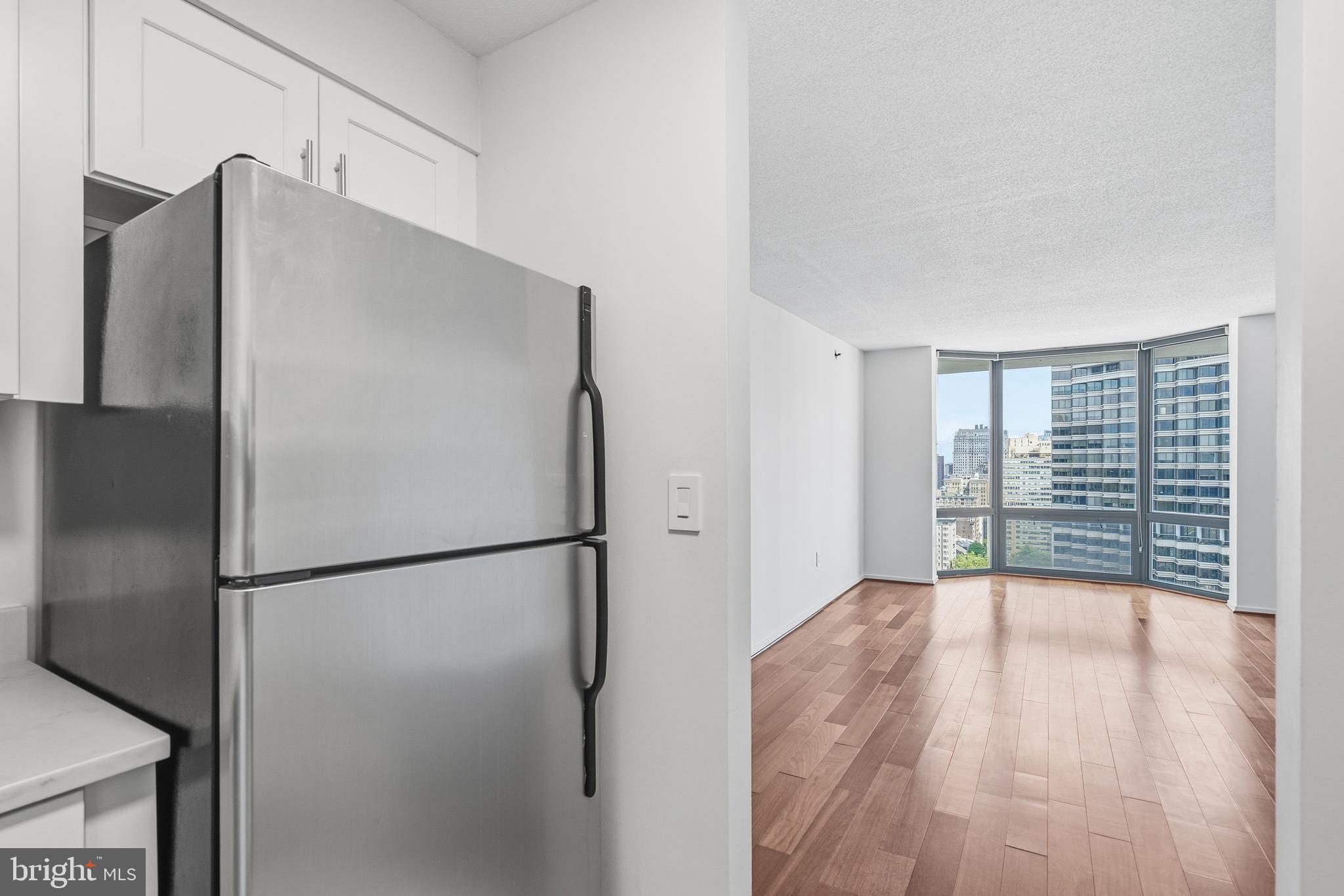 2020 WALNUT STREET 29D