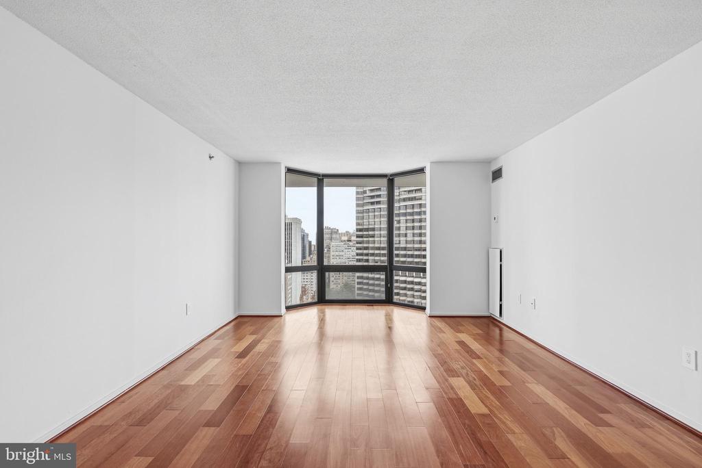 2020 WALNUT STREET 29D