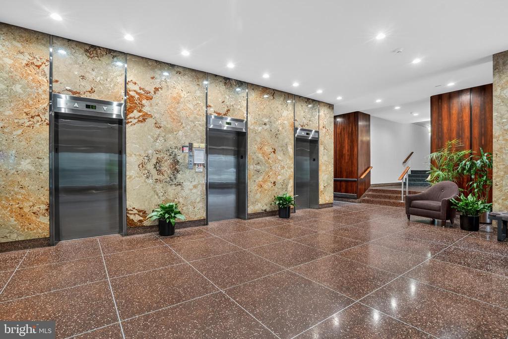 3600 CONSHOHOCKEN AVENUE 00 911