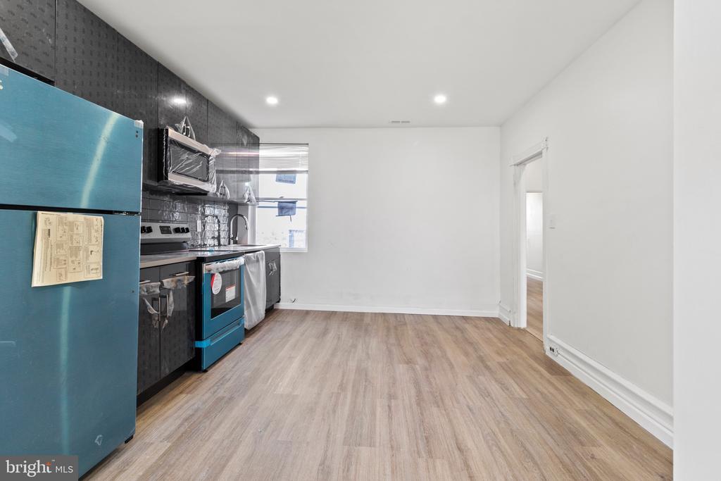 1602 S BROAD STREET Unit: 3