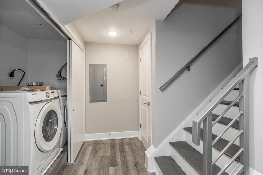 616 N UNION STREET Unit: B