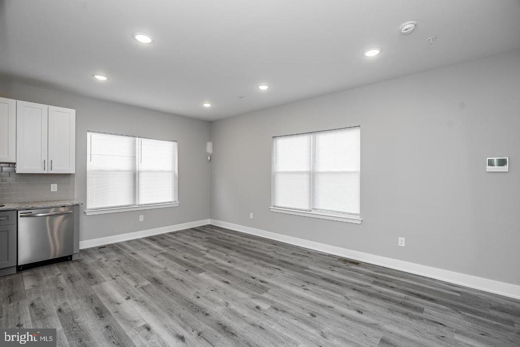 616 N UNION STREET Unit: B