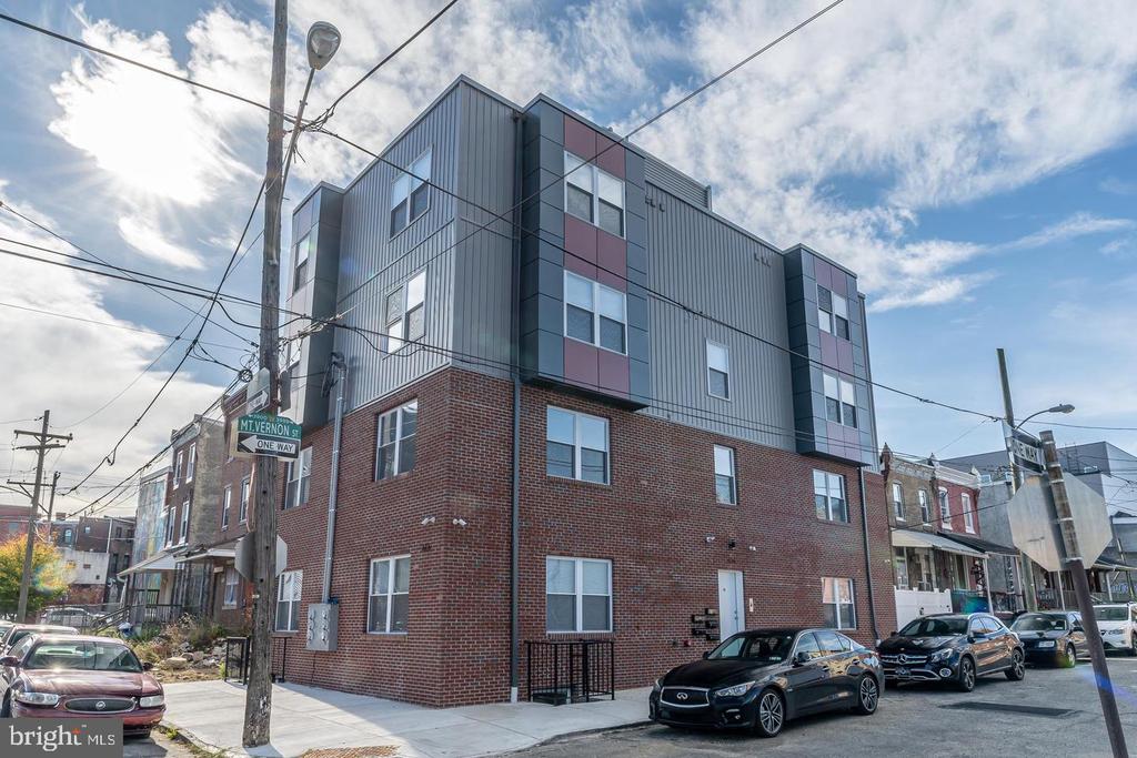 616 N UNION STREET Unit: B
