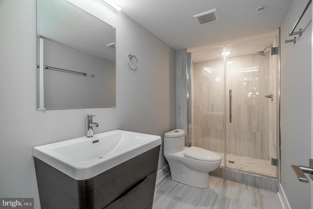 616 N UNION STREET Unit: B