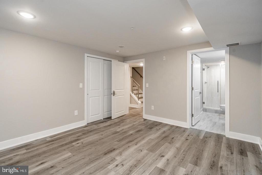 616 N UNION STREET Unit: B