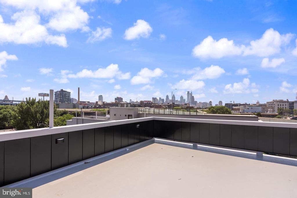 408-10 N FRONT STREET Unit: 10