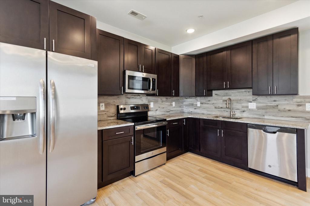 1312 N 18TH STREET Unit: D