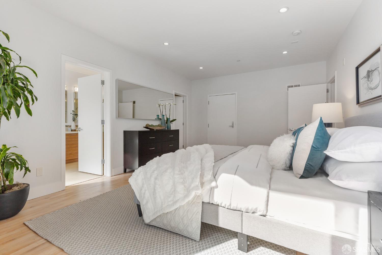 3354 20th Street # 101