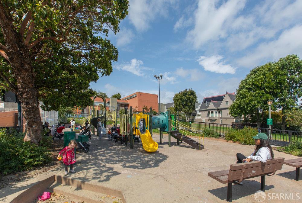 309 Steiner Street # C