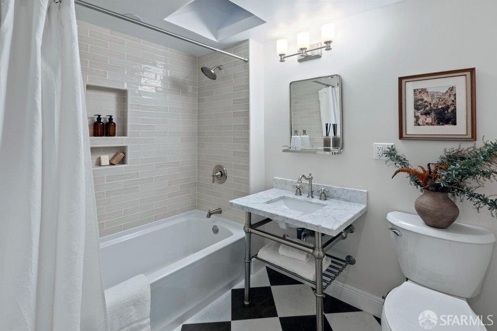 309 Steiner Street # C