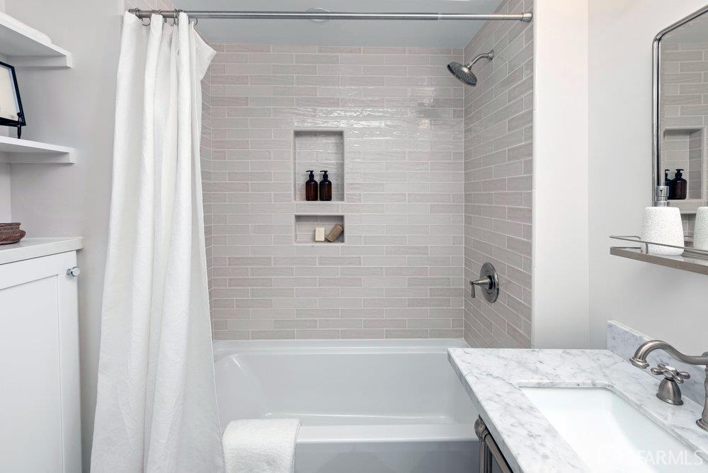 309 Steiner Street # C