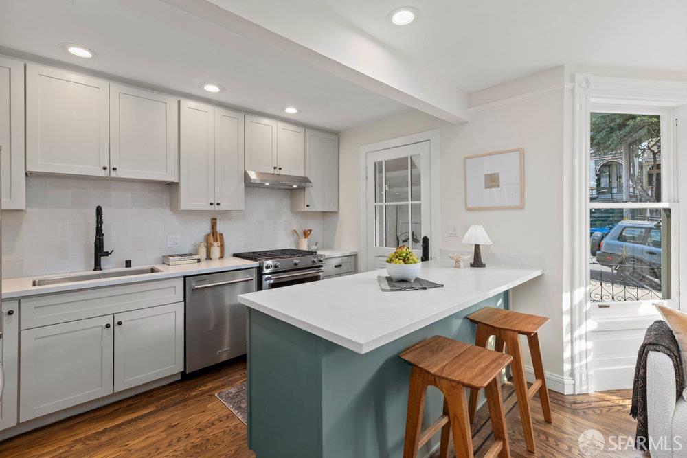 309 Steiner Street # C