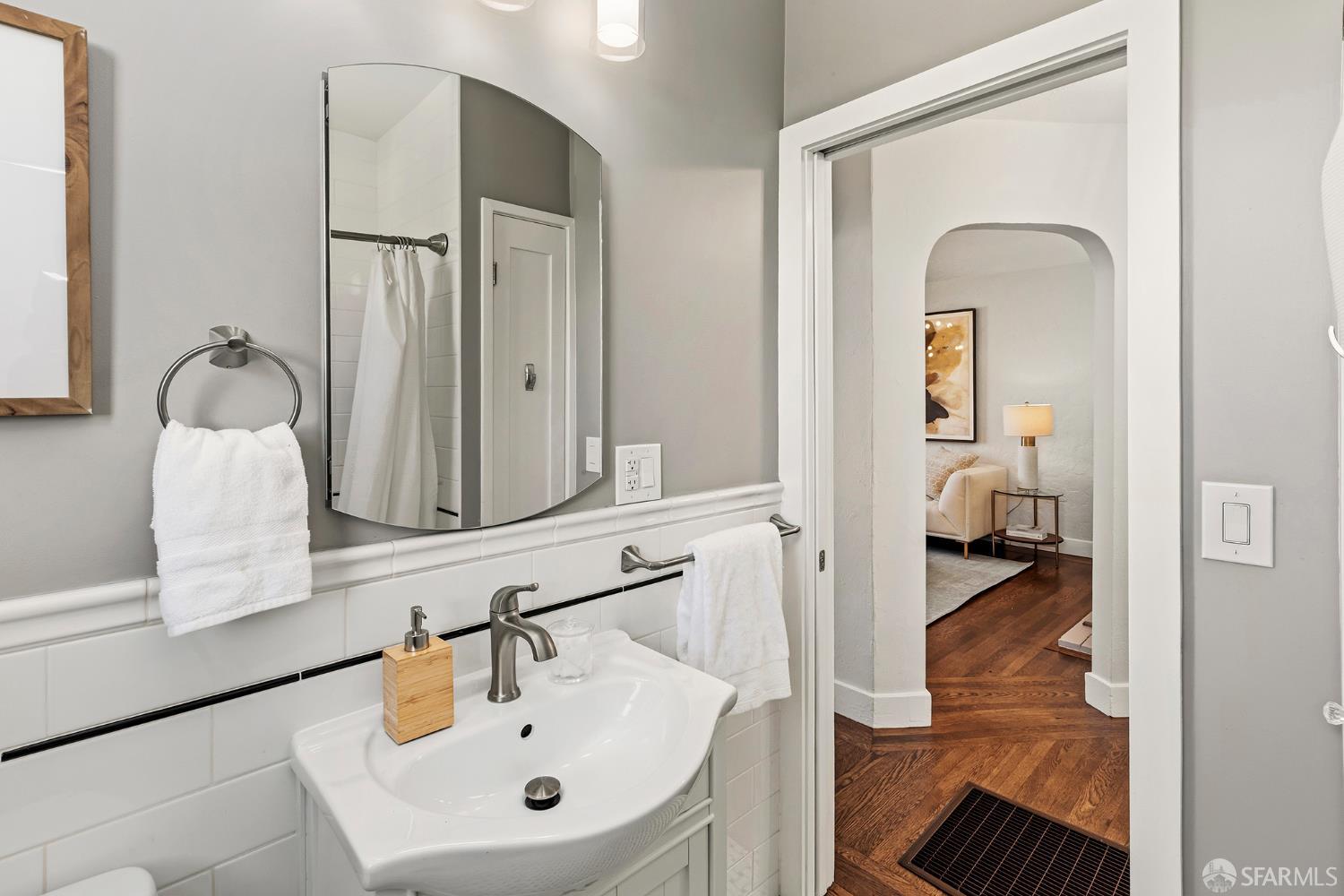 724 Excelsior Avenue