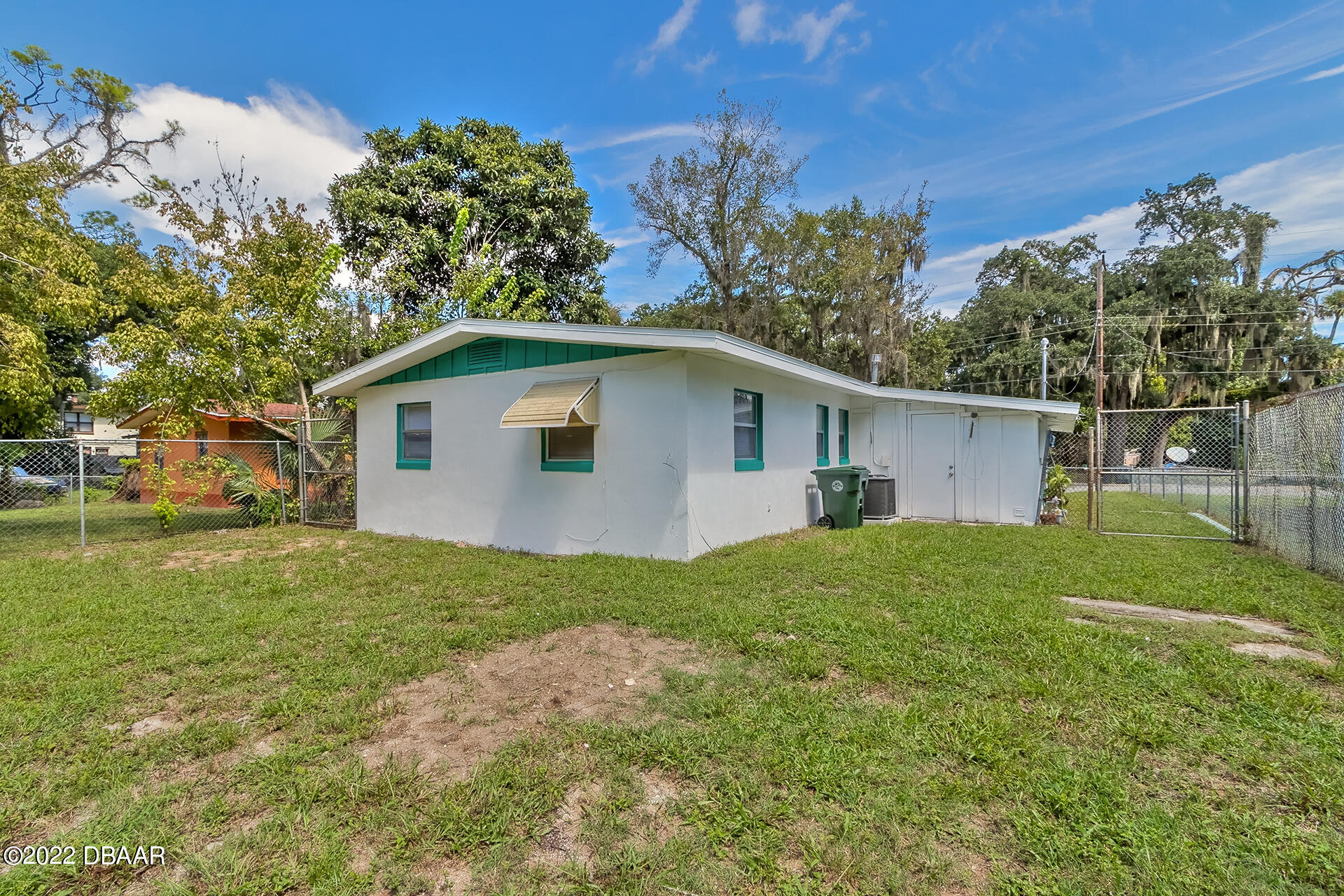 218 Lockhart Street