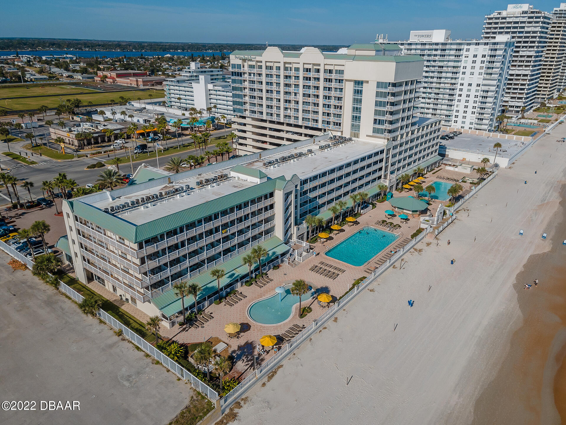 2700 N Atlantic Avenue, 307