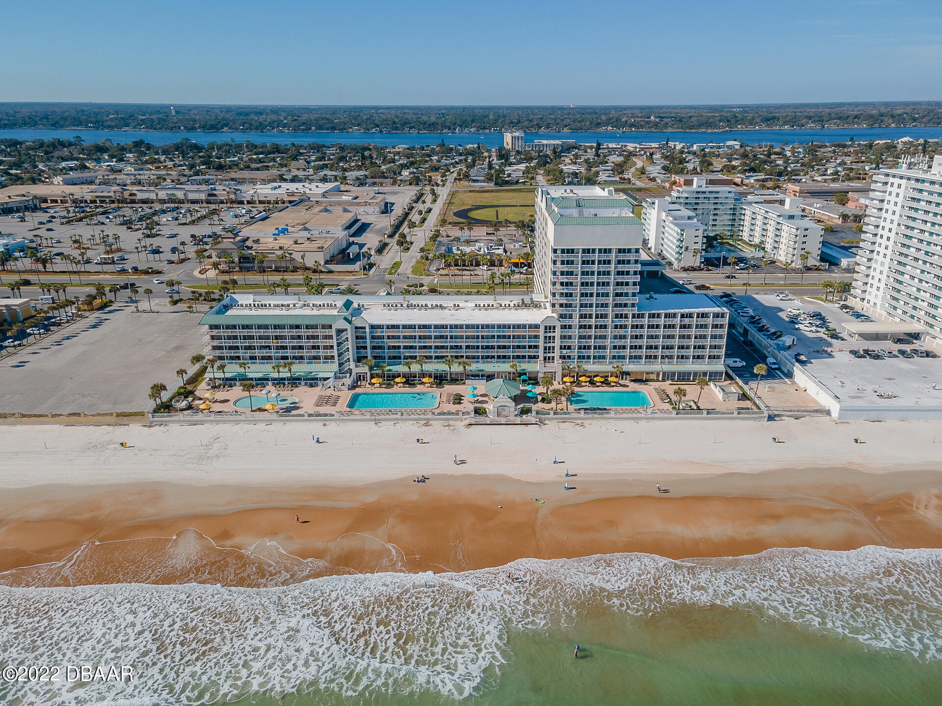 2700 N Atlantic Avenue, 307