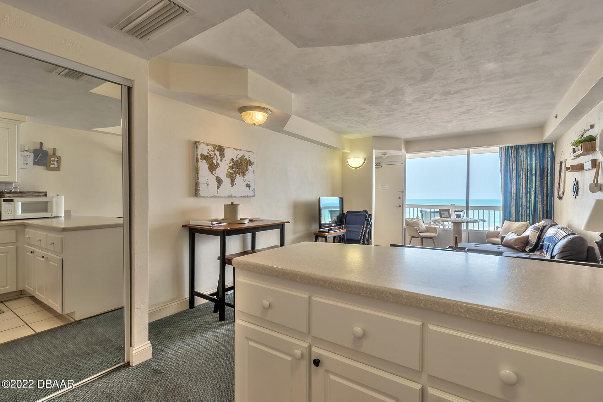 2700 N Atlantic Avenue, 307