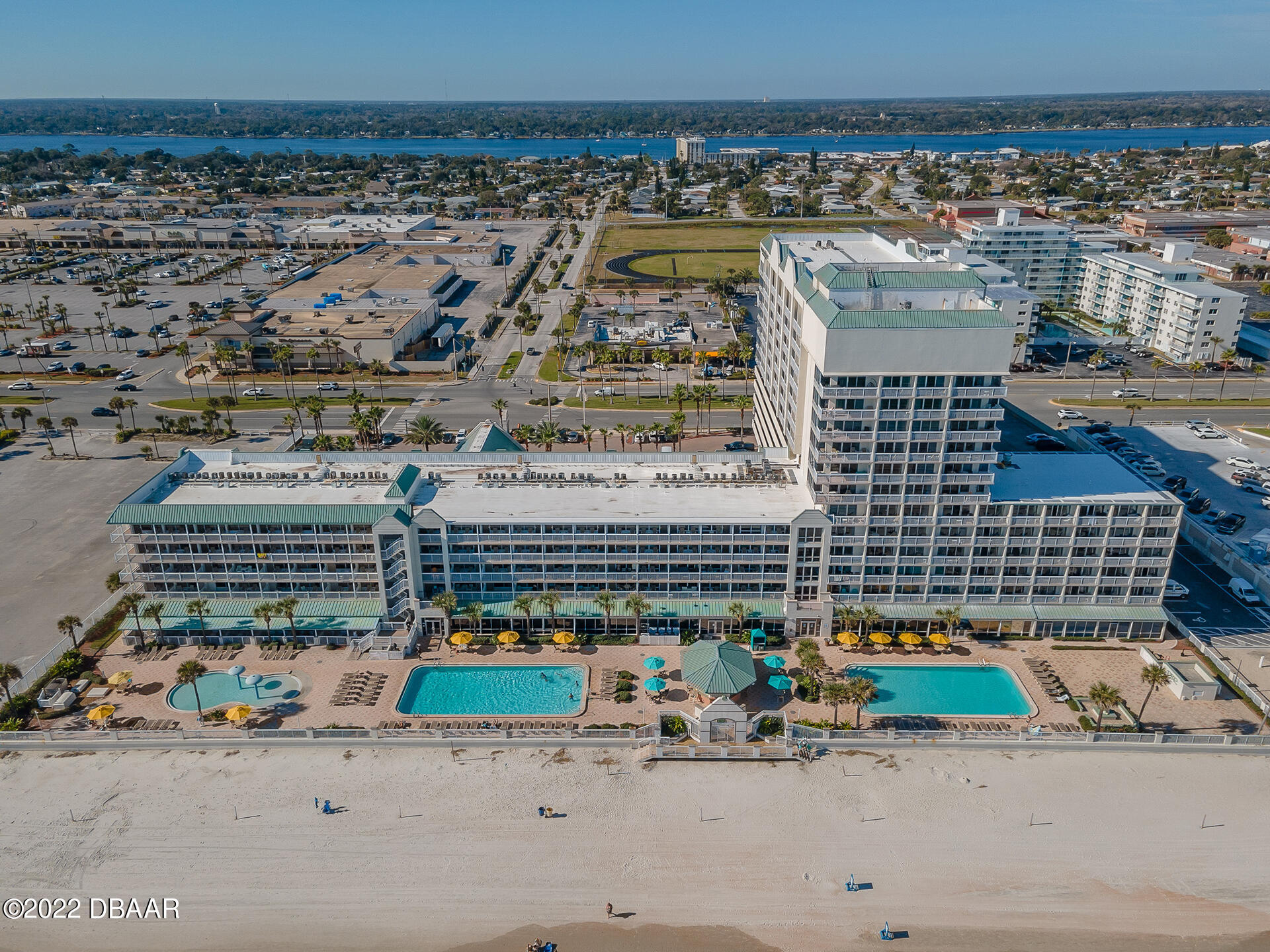 2700 N Atlantic Avenue, 307