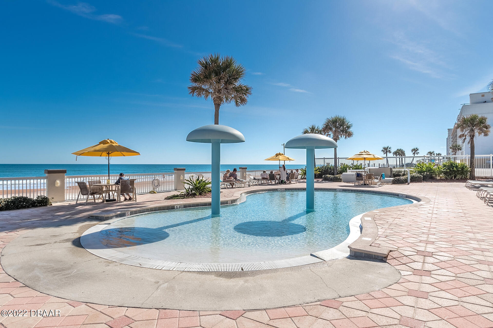 2700 N Atlantic Avenue, 307