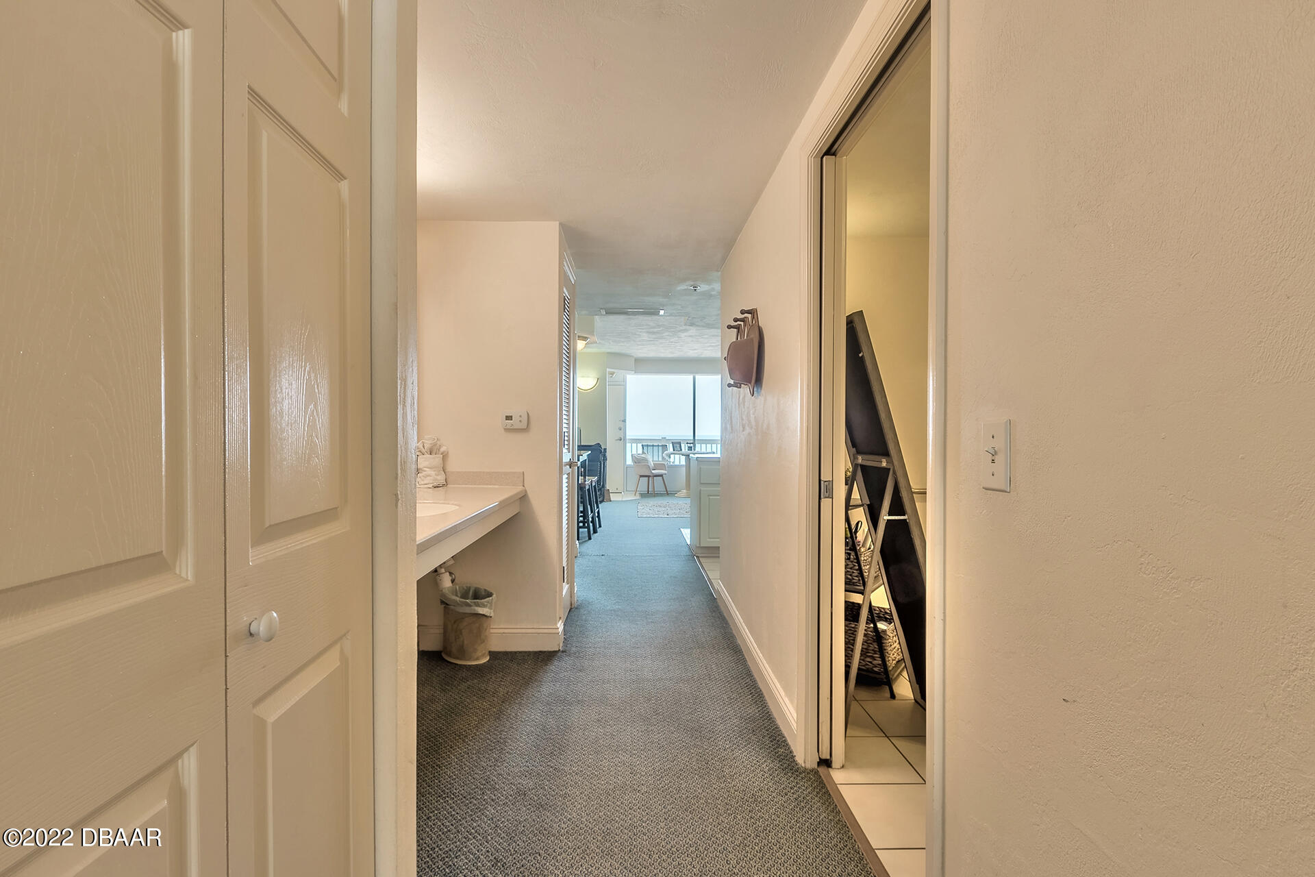 2700 N Atlantic Avenue, 307