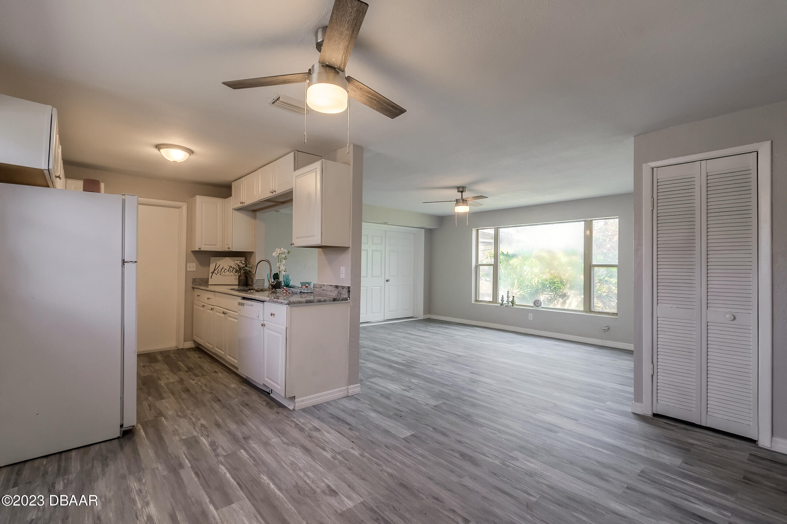 915 Shady Park Terrace