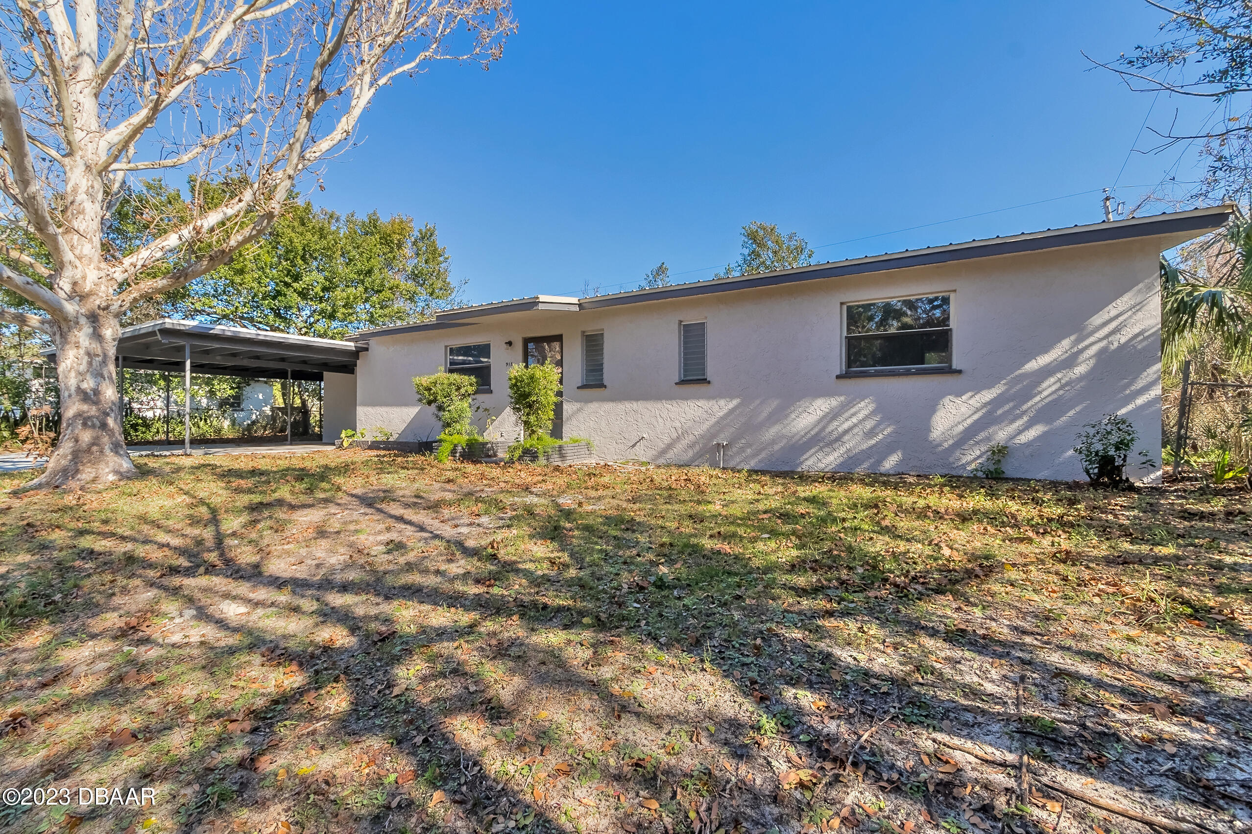 915 Shady Park Terrace