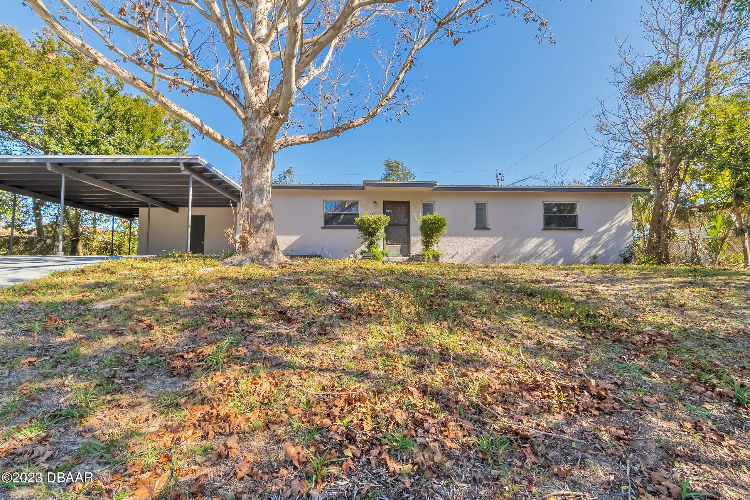 915 Shady Park Terrace