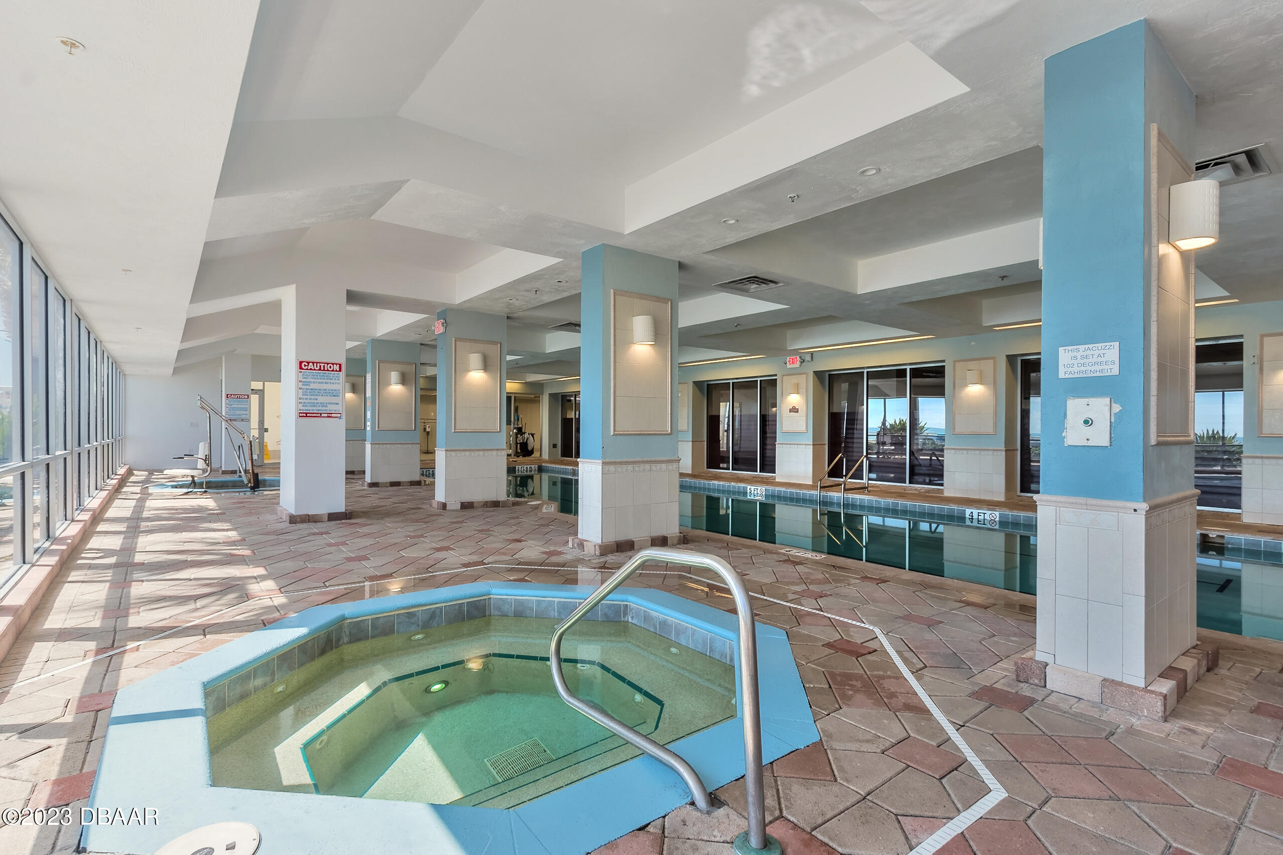 2700 N Atlantic Avenue, 558
