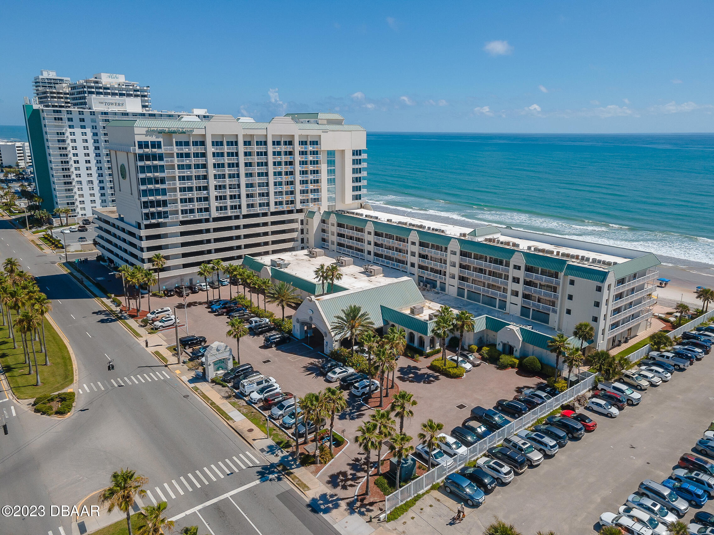2700 N Atlantic Avenue, 558