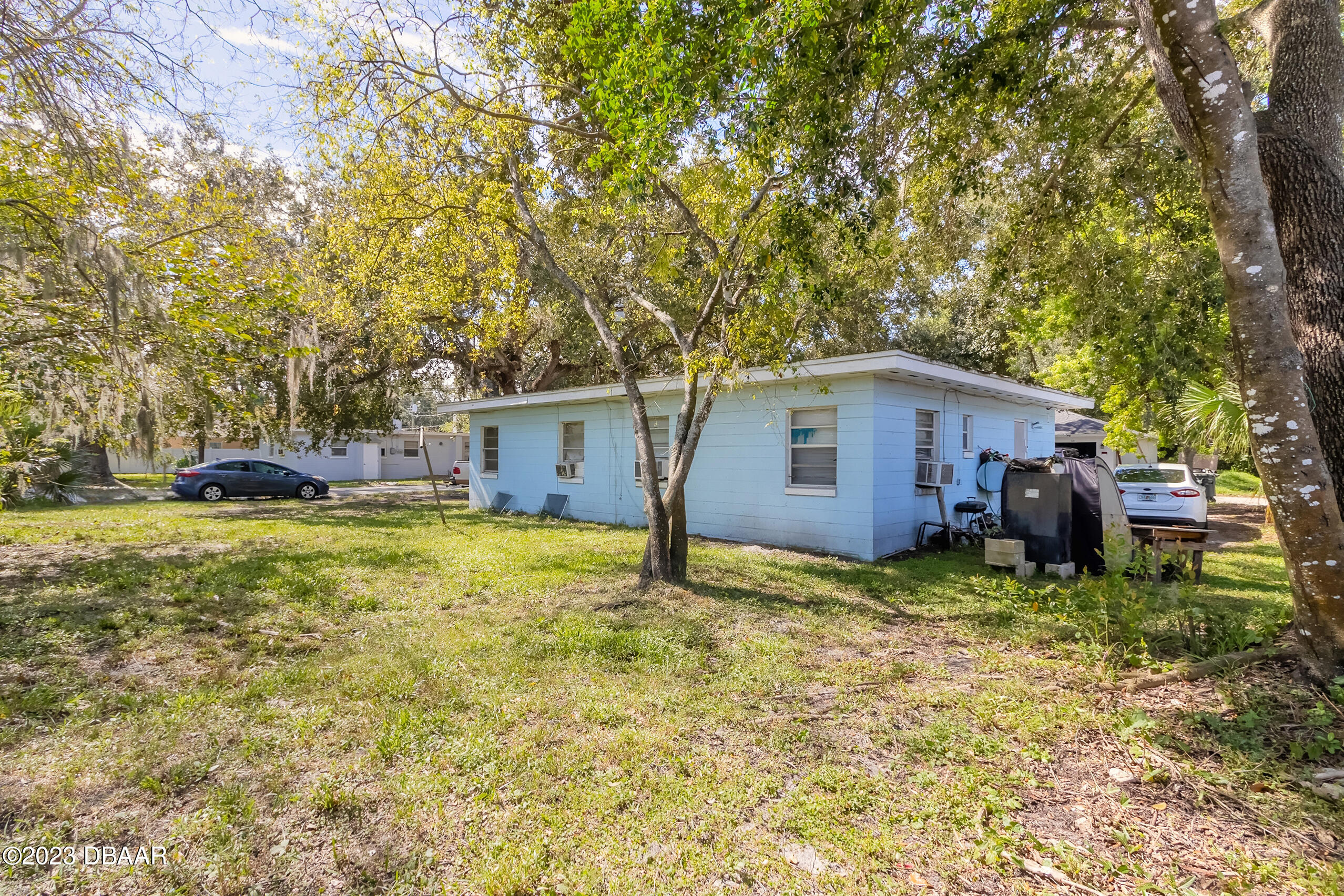 327 N Caroline Street