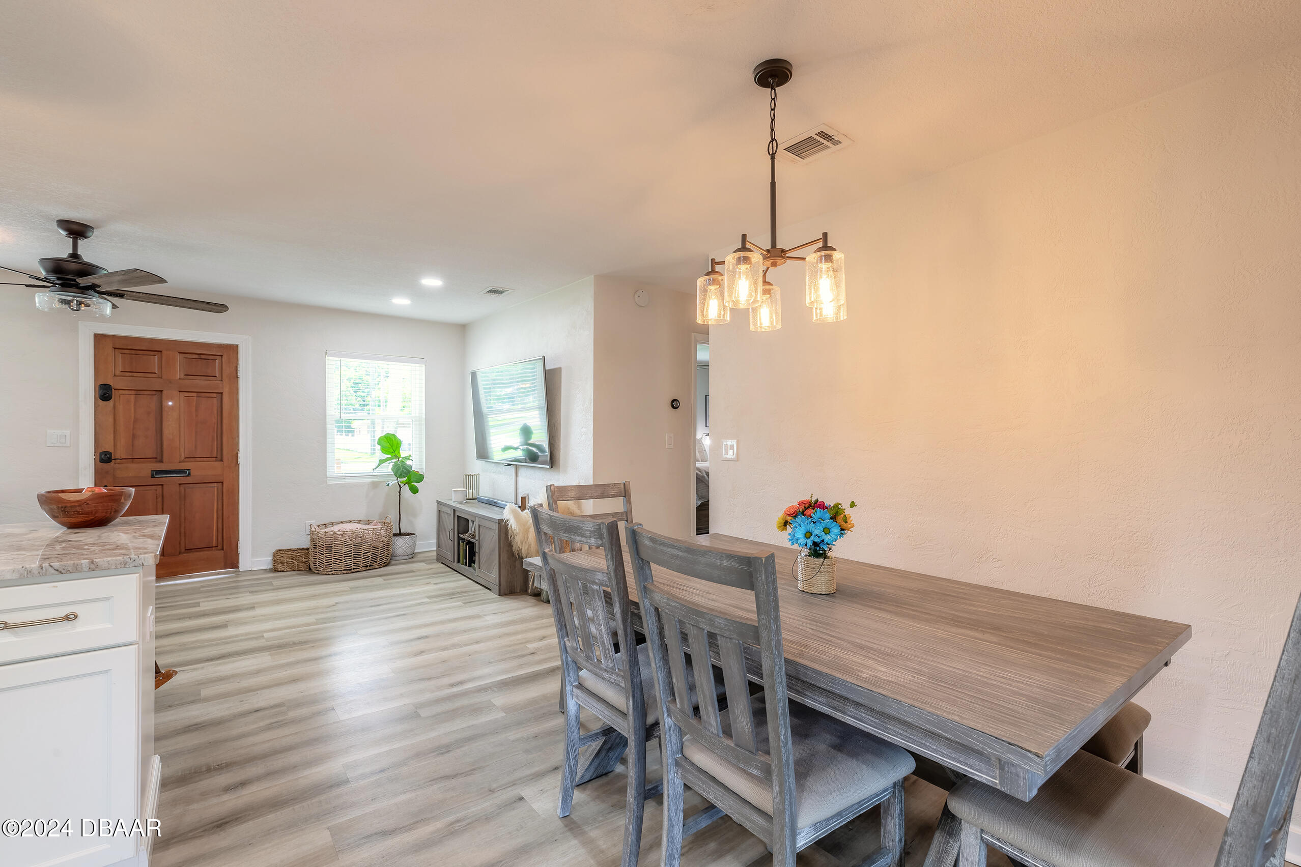 438 N Yonge Street