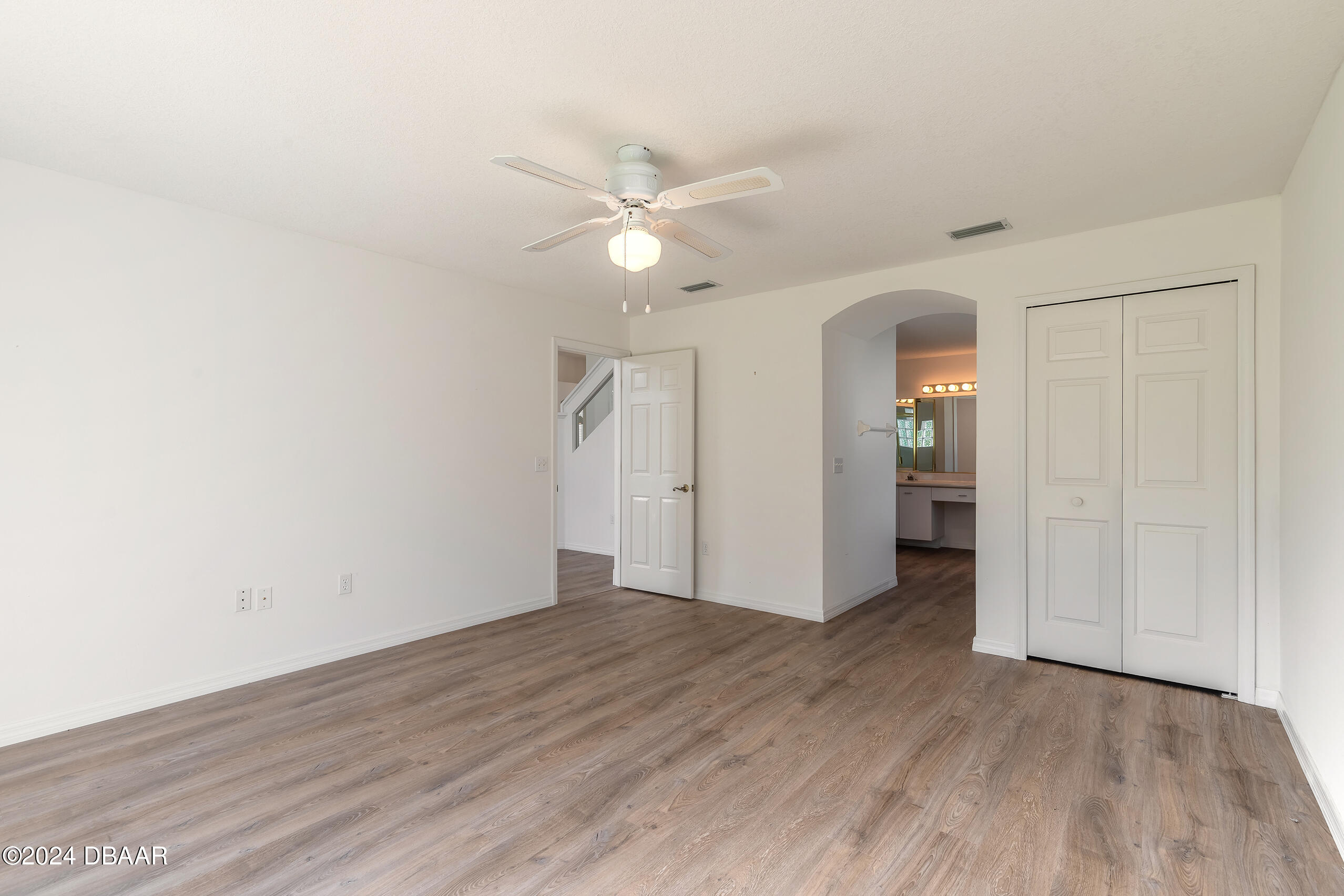 6180 Knotty Pine Court