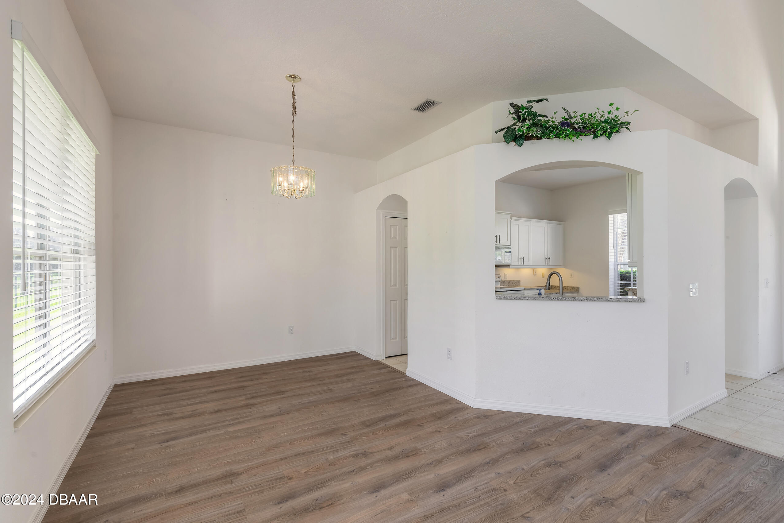 6180 Knotty Pine Court