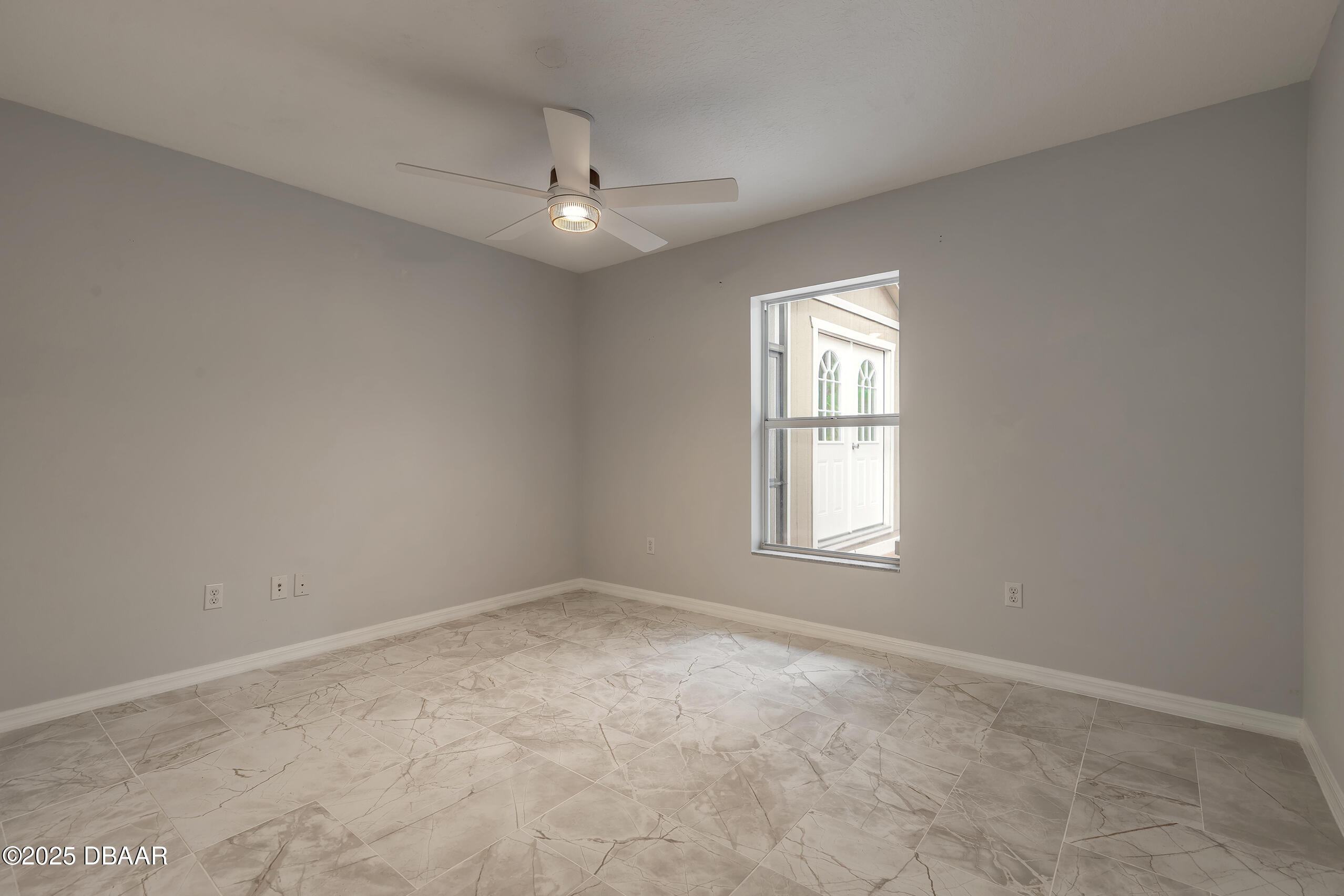 5452 St Regis Way