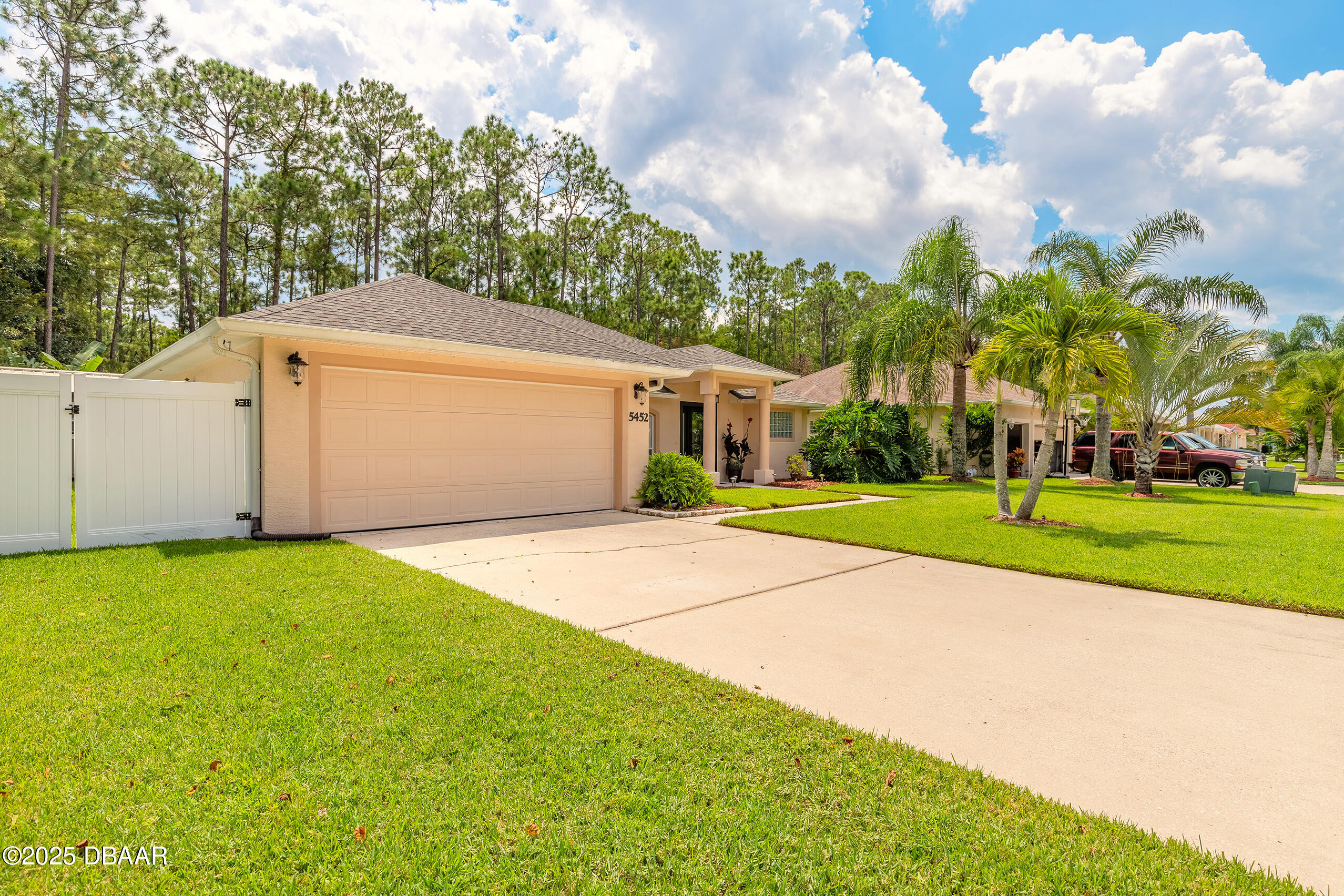 5452 St Regis Way