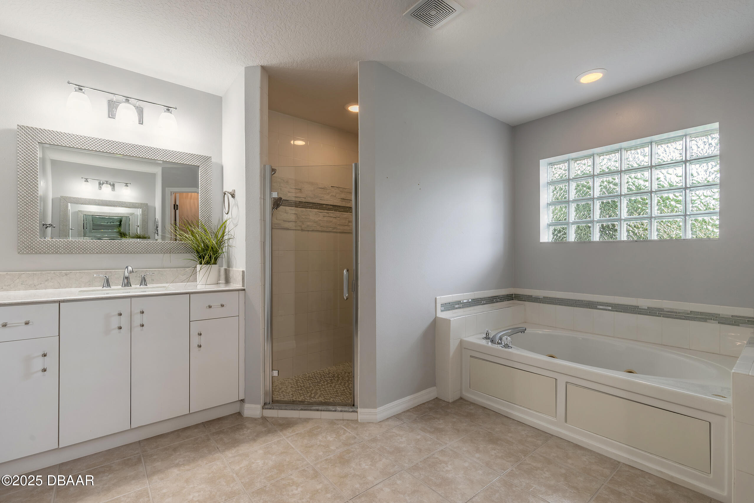 5452 St Regis Way