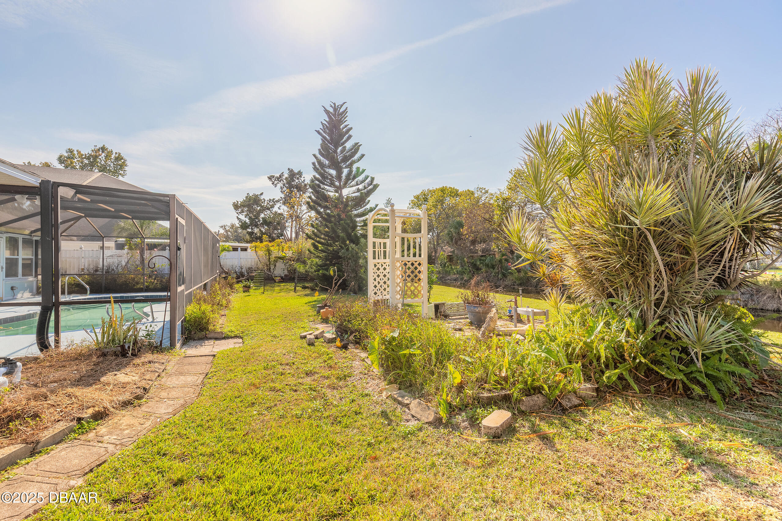 5560 Trail Side Drive