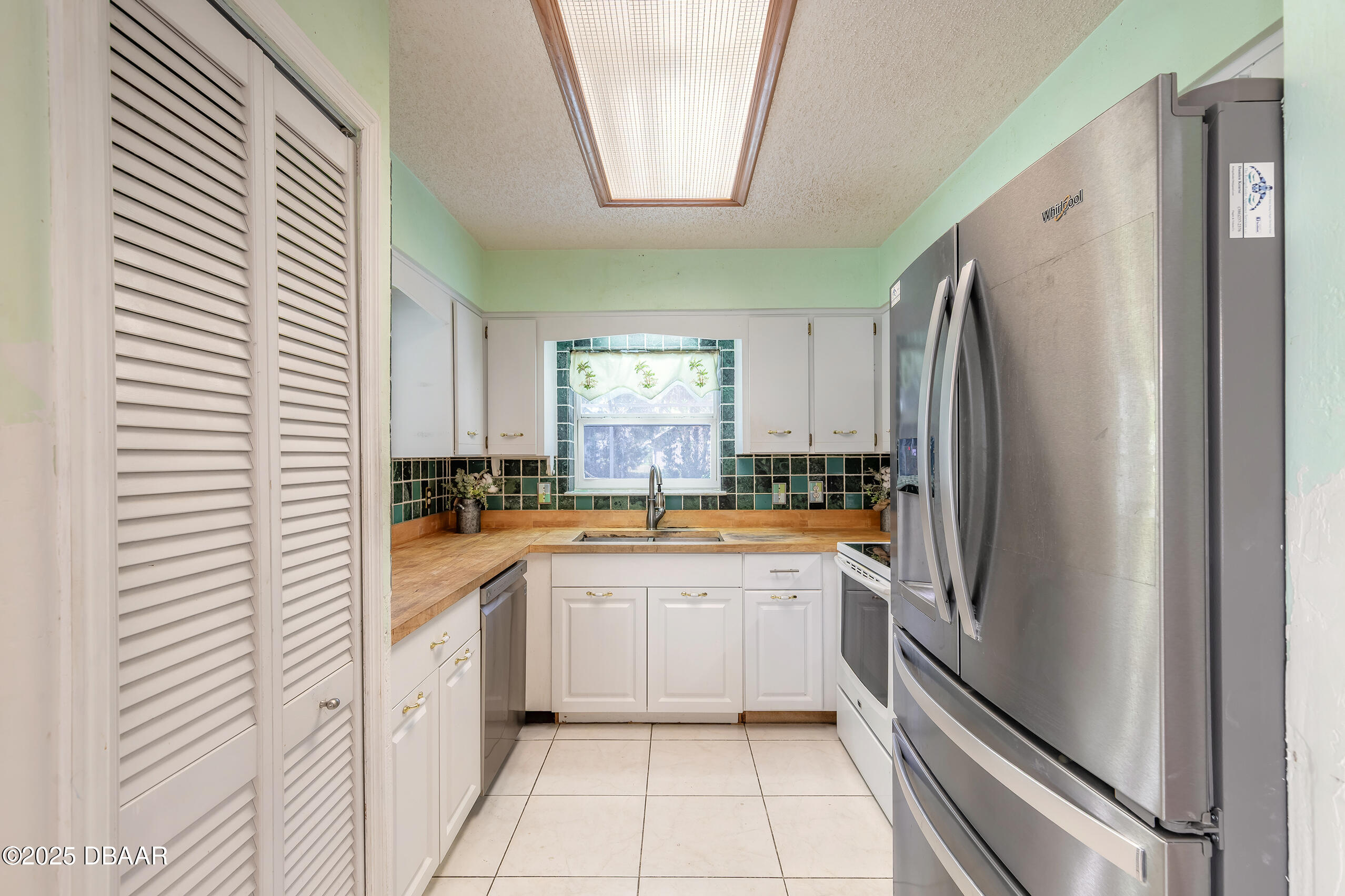 5560 Trail Side Drive