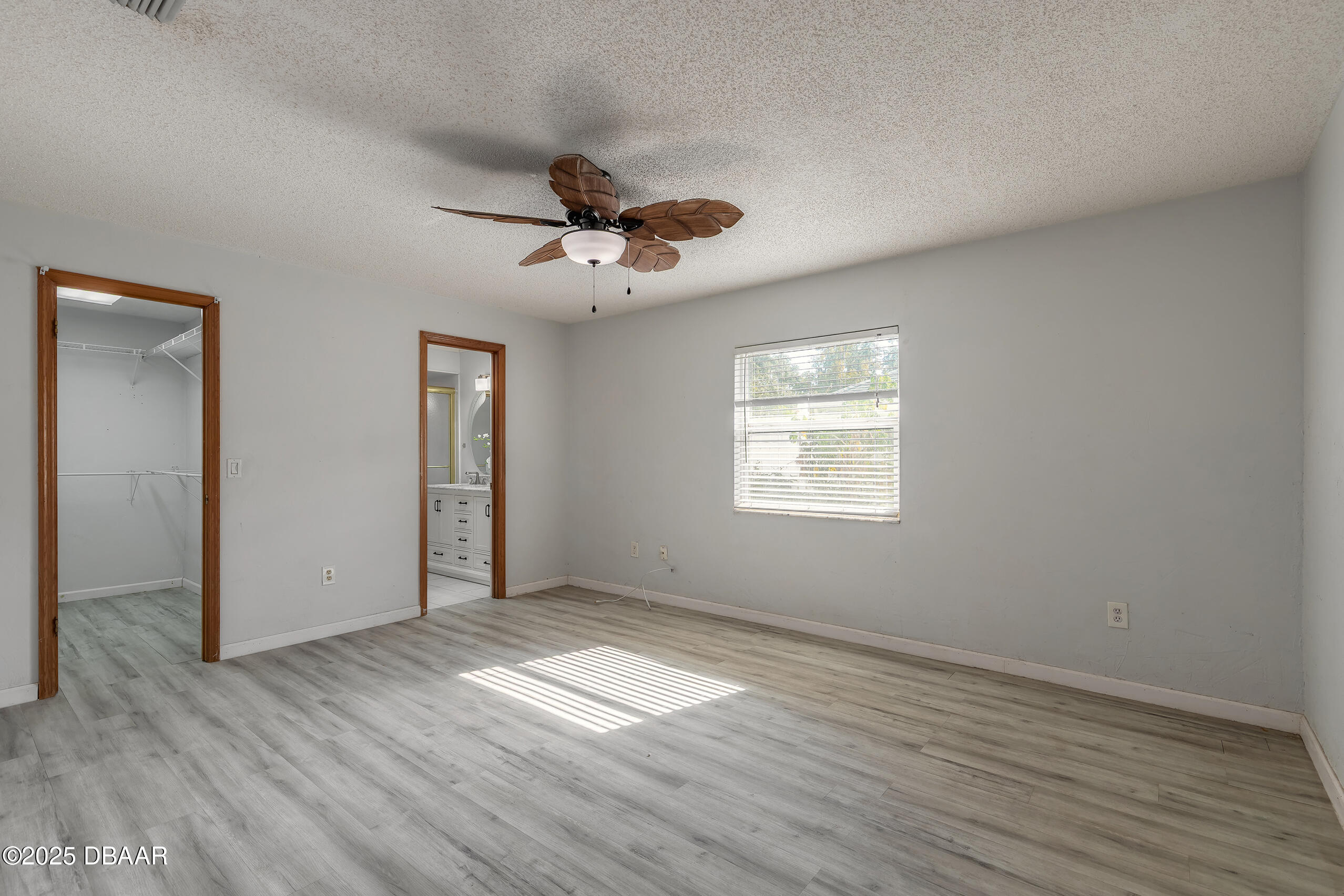 5560 Trail Side Drive