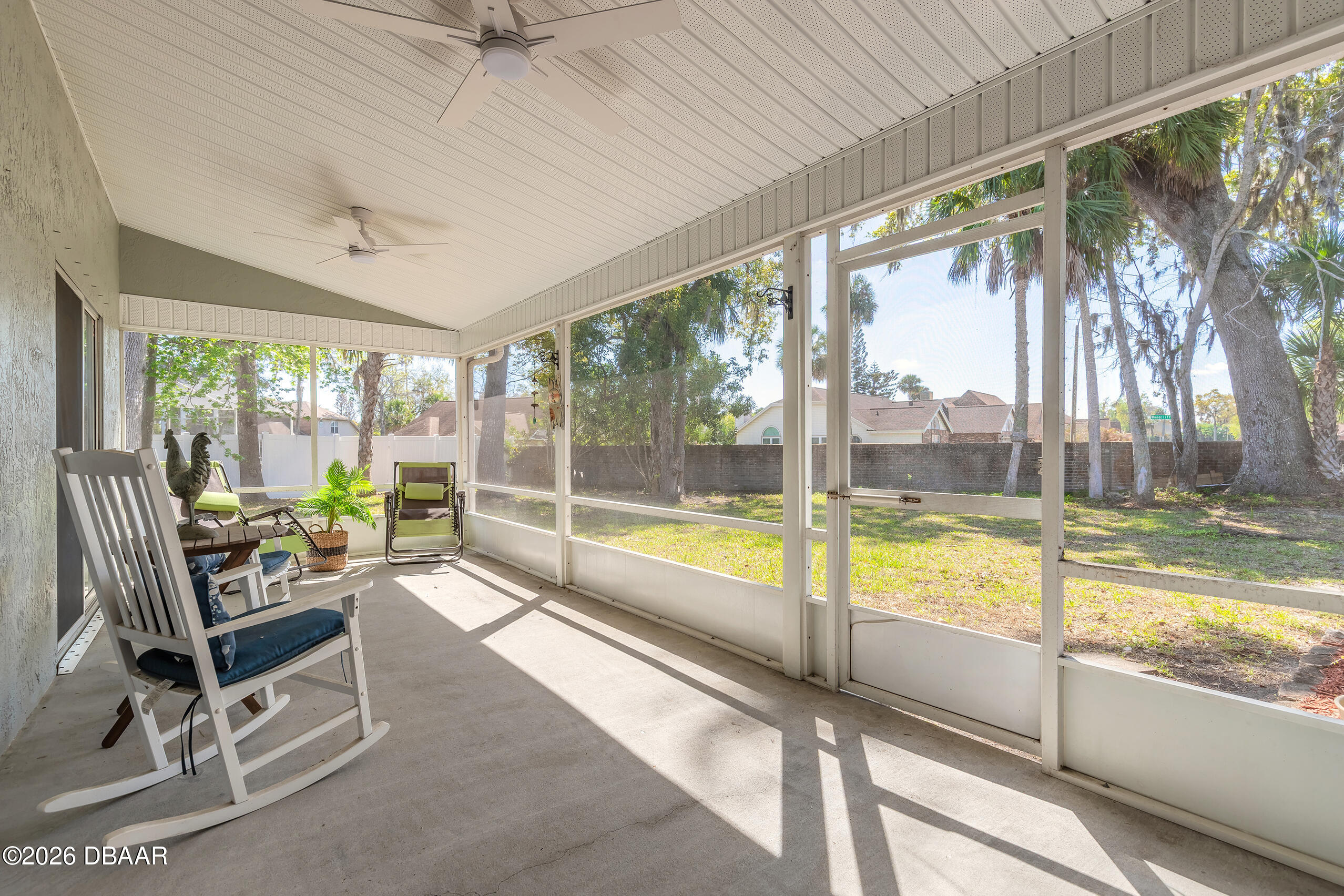 109 Brookhollow Circle