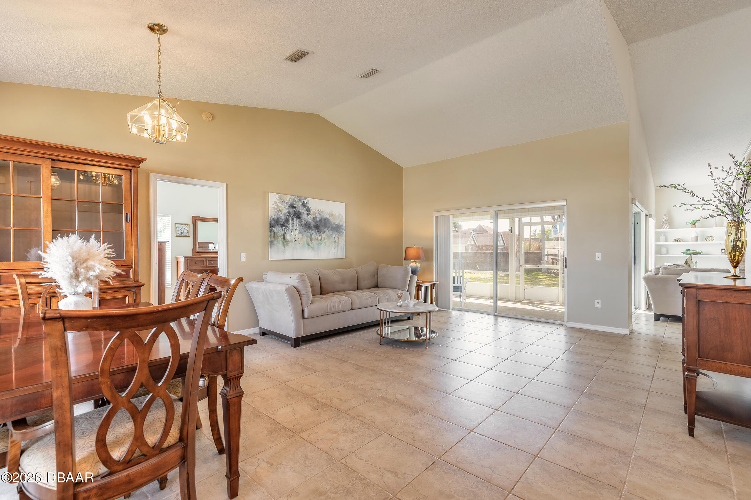 109 Brookhollow Circle