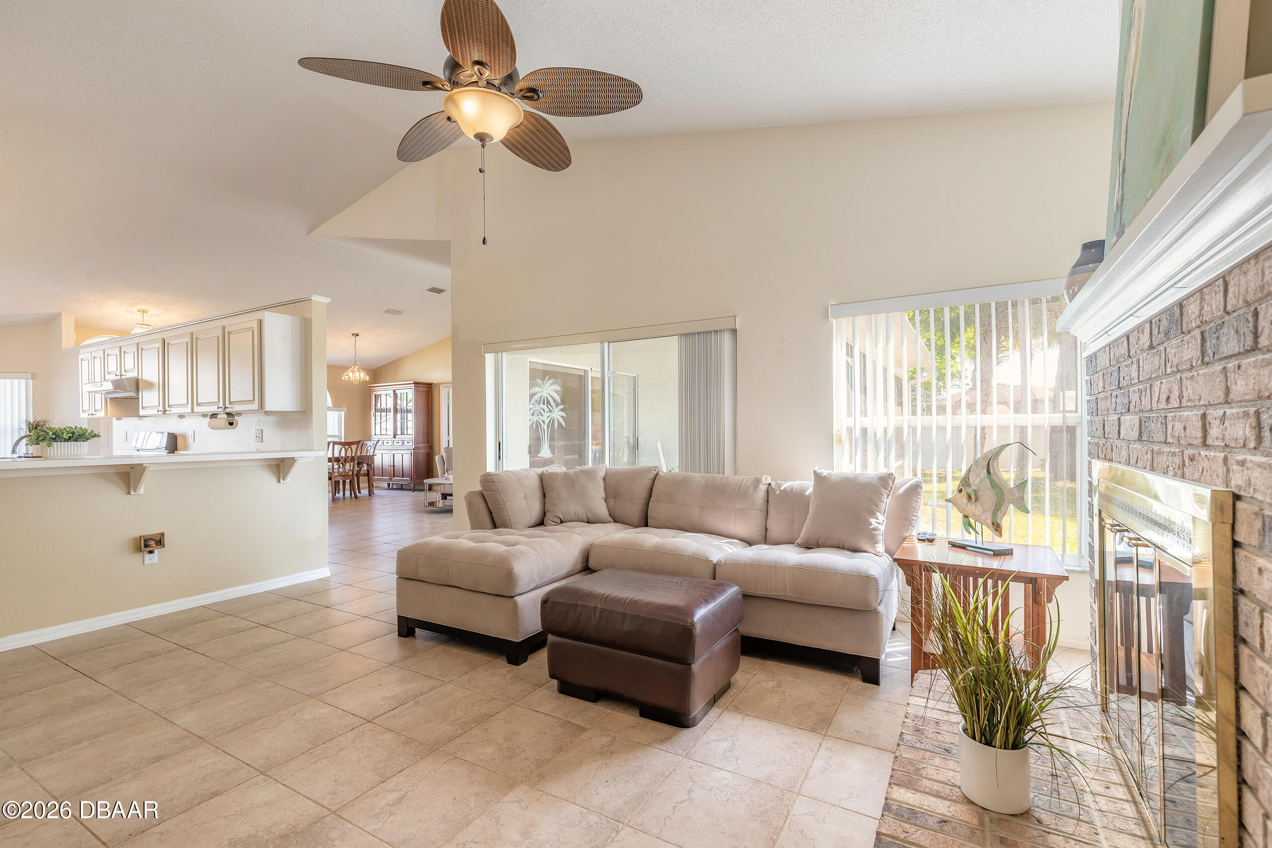 109 Brookhollow Circle